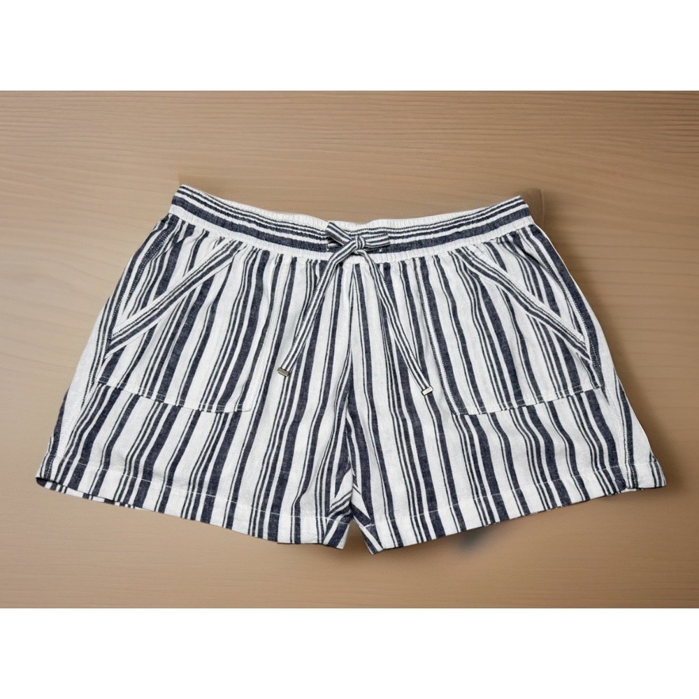 St John's Bay Woman's Linen Blend Striped Plus Size 0X/14W‎ Drawstring Shorts